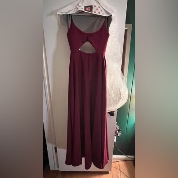 Burgundy bridesmaids dress - Picture 2 of 3